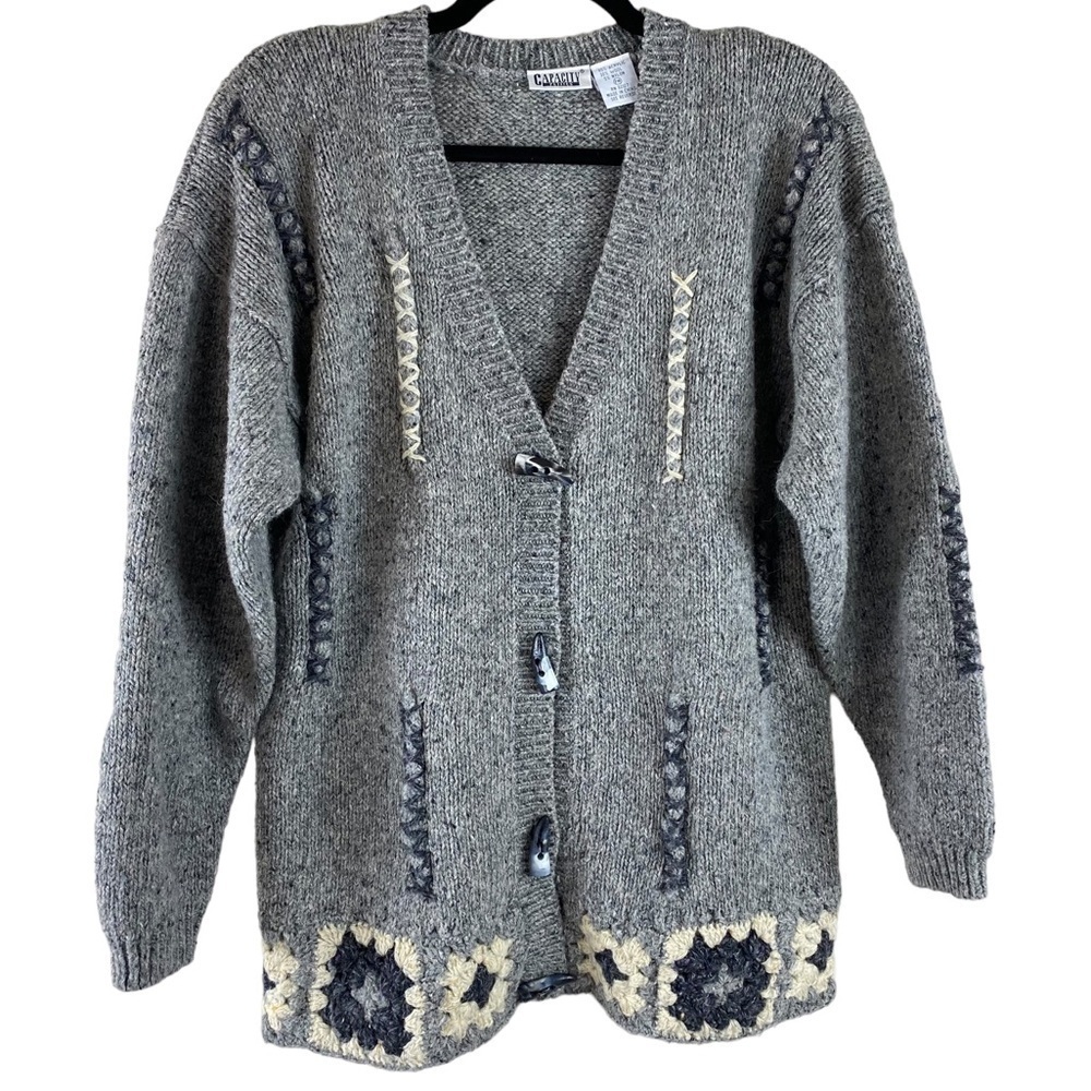 Vintage Capacity Women’s Heathered Gray Toggle Button Granny Square Sweater SzPM